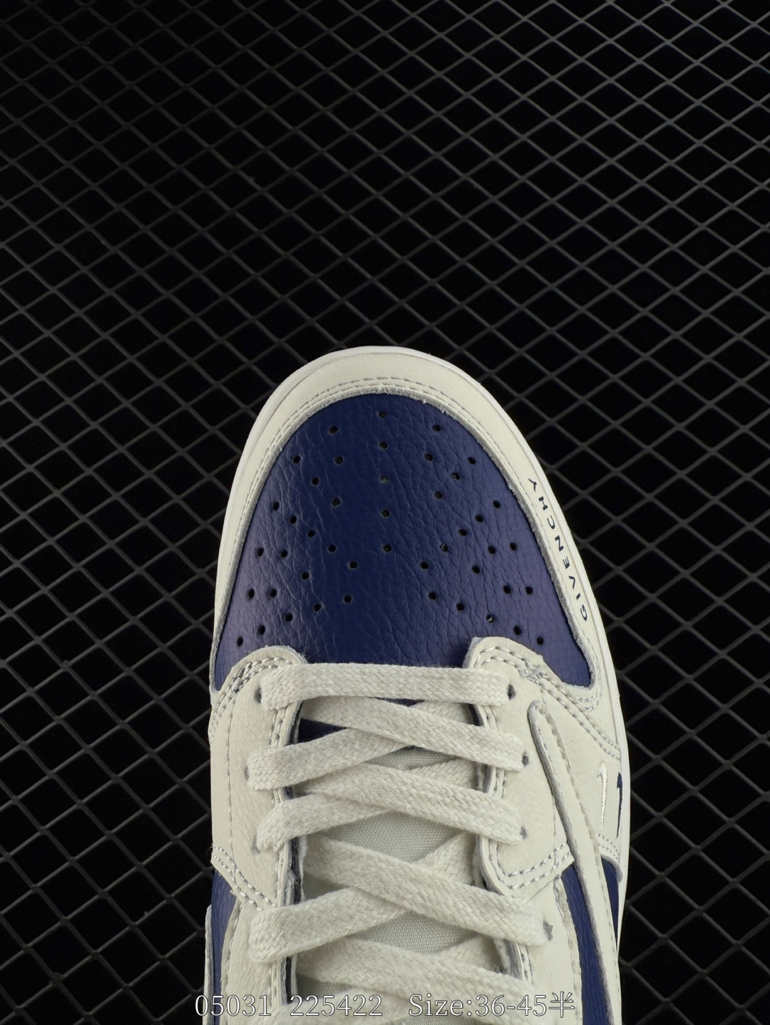 Travis Scott x Air Jordan 1 ” Reverse Mocha “